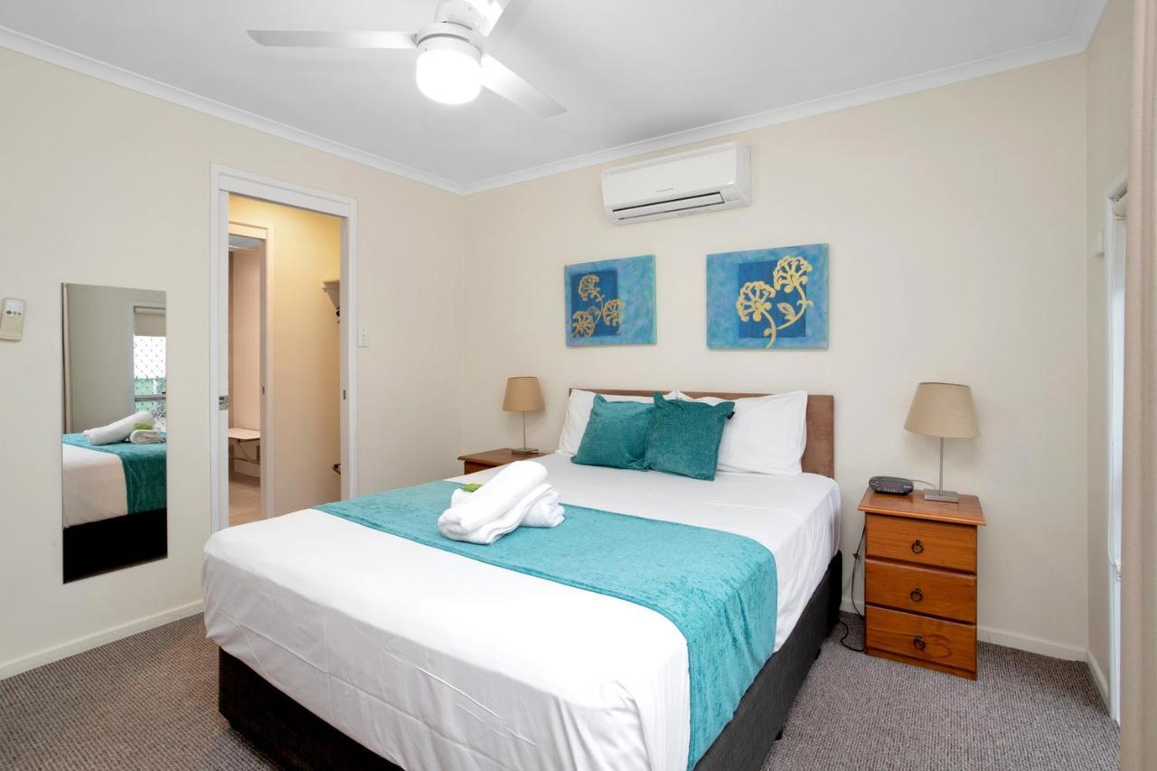 The Shores Holiday Apartments Mackay Esterno foto