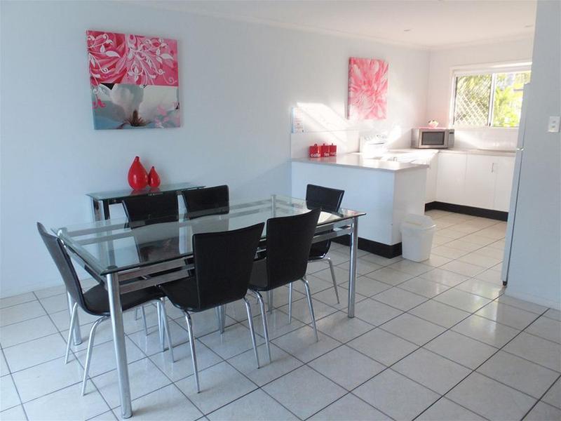 The Shores Holiday Apartments Mackay Esterno foto