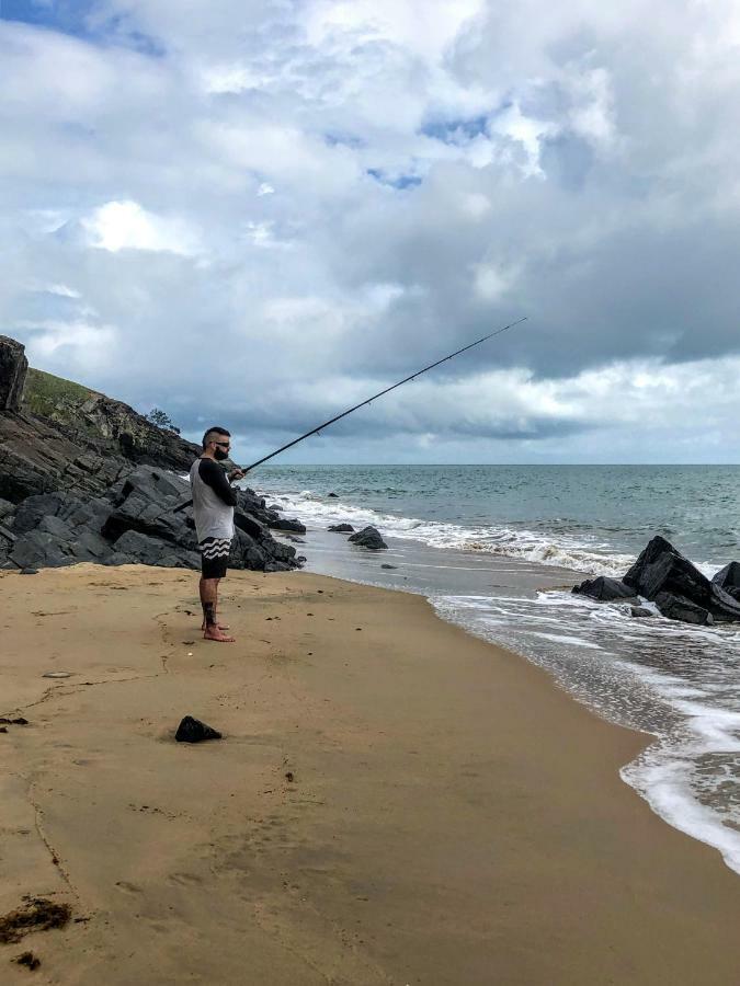 The Shores Holiday Apartments Mackay Esterno foto