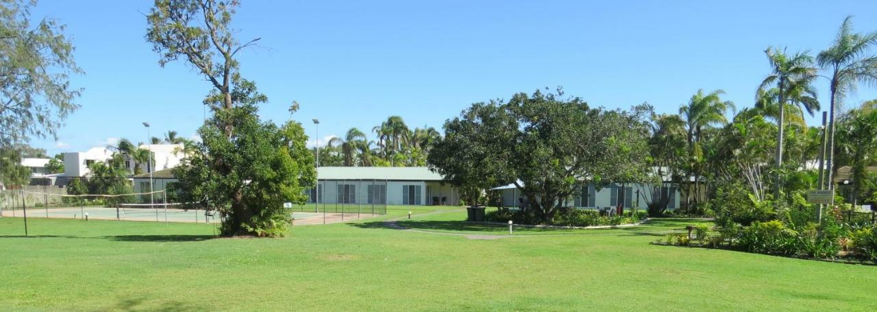 The Shores Holiday Apartments Mackay Esterno foto