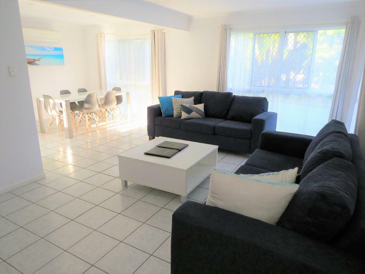 The Shores Holiday Apartments Mackay Esterno foto