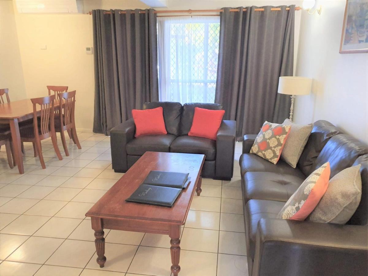 The Shores Holiday Apartments Mackay Esterno foto